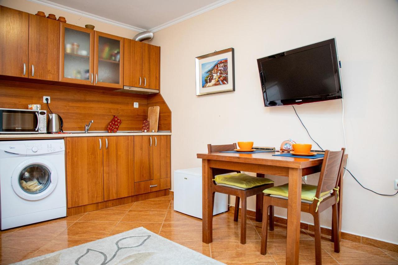Helios Studio In A Complex In St Vlas By Flat Mаnаger Sveti Vlas Εξωτερικό φωτογραφία